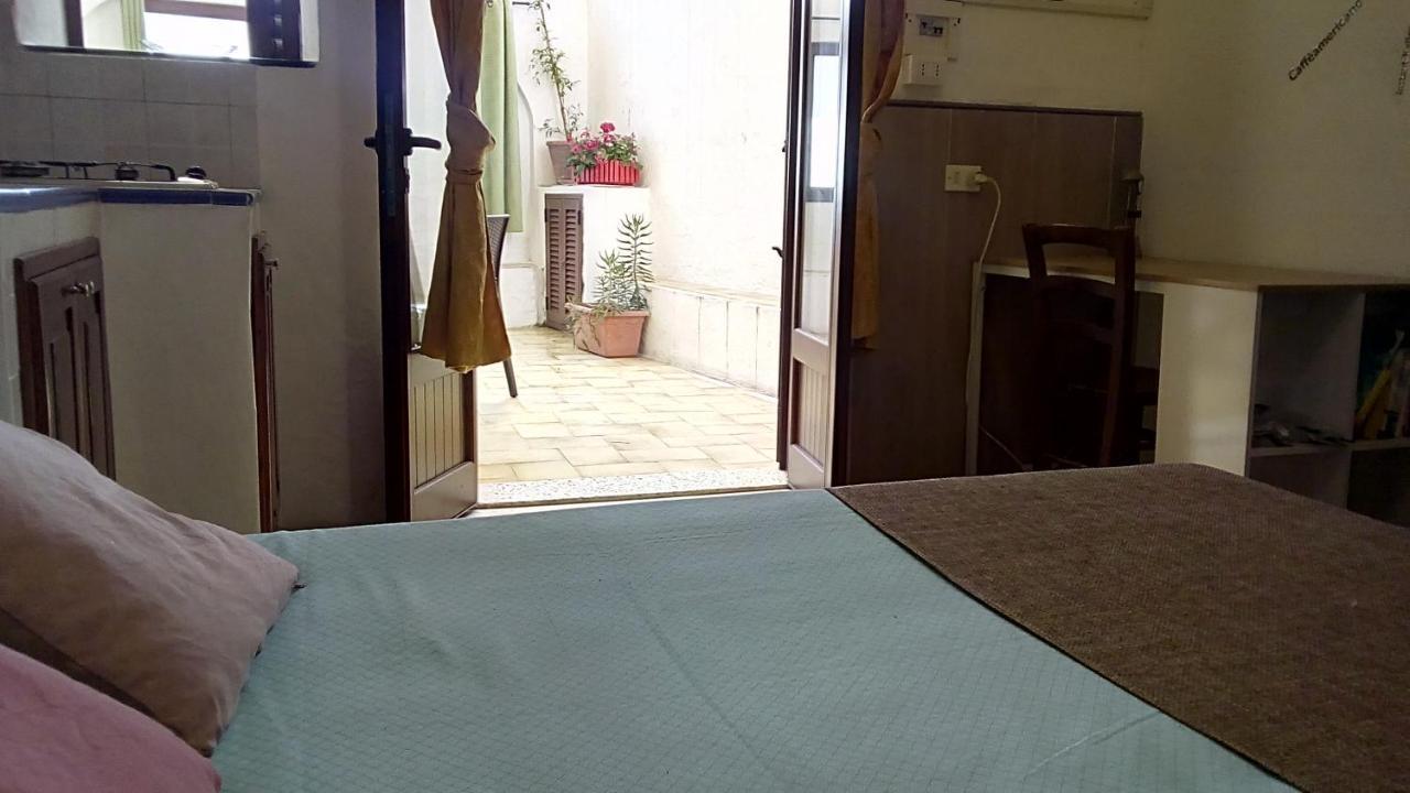 B&B Casa Frank Stromboli Buitenkant foto
