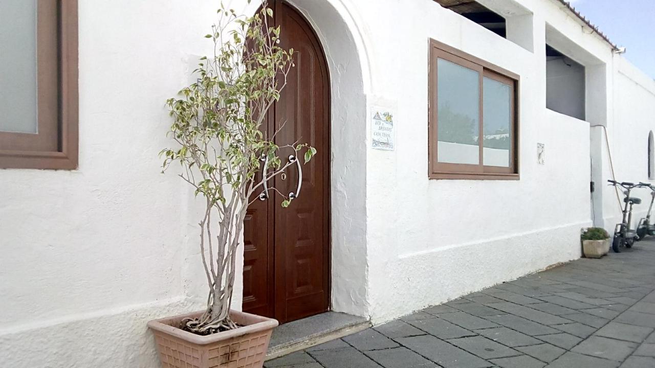 B&B Casa Frank Stromboli Buitenkant foto